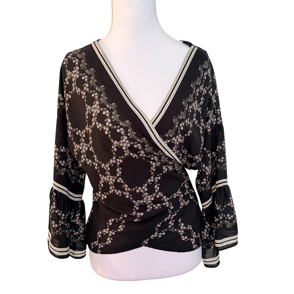 Max Studio Wrap Blouse Womens XS Black Floral Bell Sleeve V-Neck Career Romantic